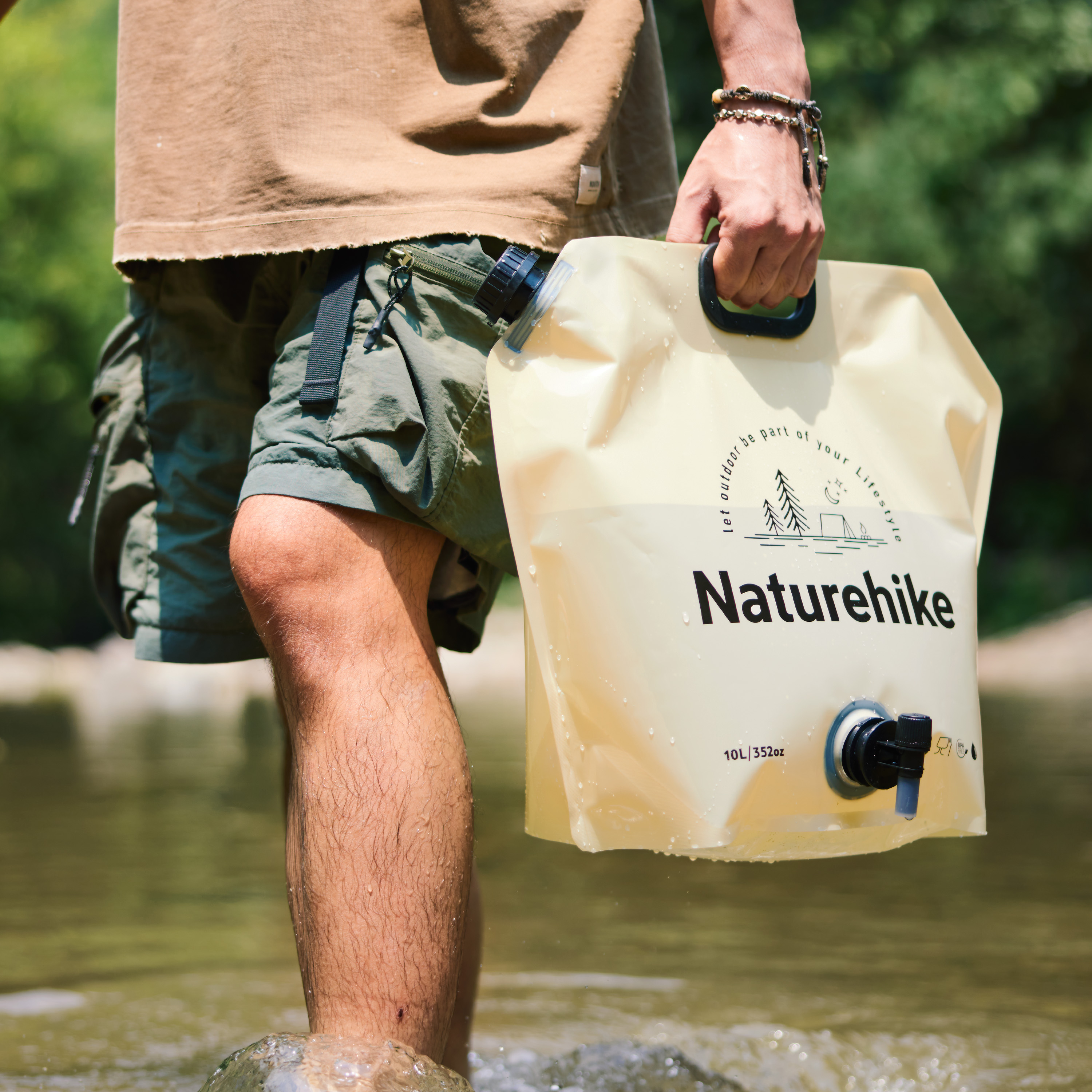 Naturehike vak na vodu  s kohoutkem 138g  - žlutý